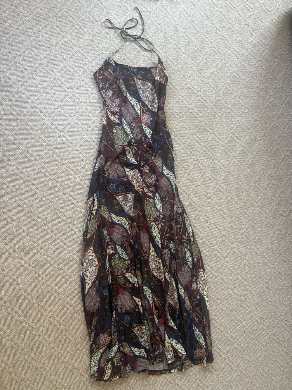 Gorgeous print backless halter dress from Siedres